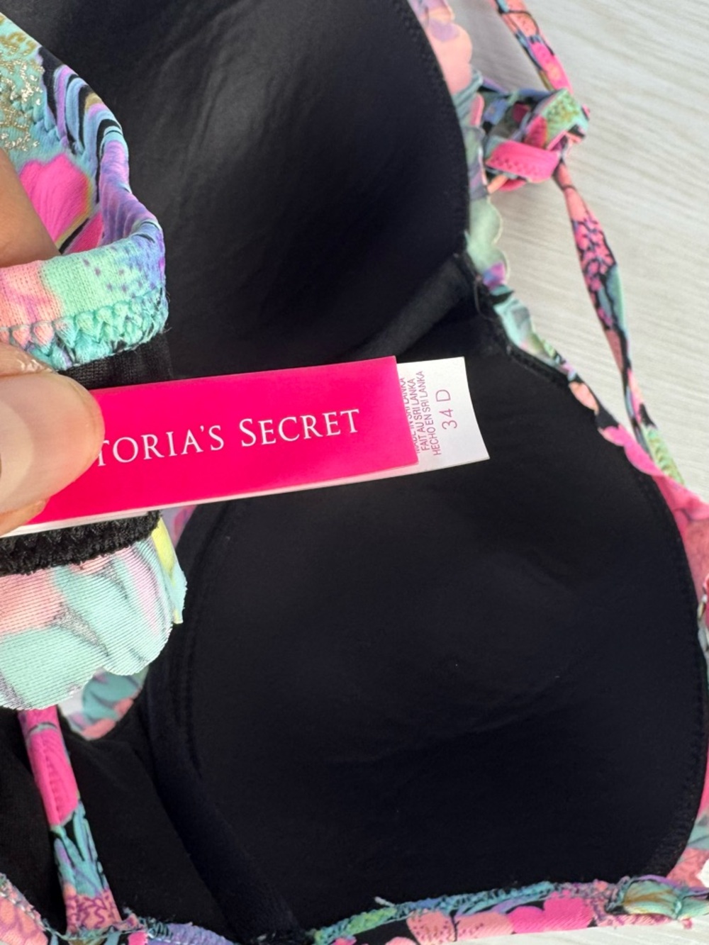 Victoria's Secret Fluorescent Bikini with Adjustable Straps size 34D - Picture 4 of 4